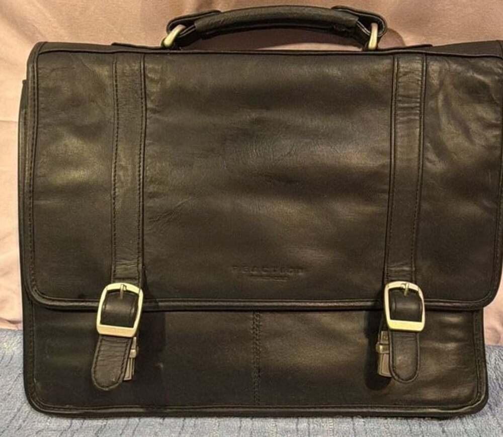 Kenneth Cole Reaction Black Leather Briefcase
